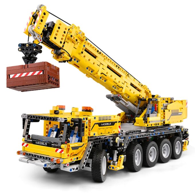 MOULD KING 13107 Remote Controlled Merchanical Crane - 2590 PCS - Image 6